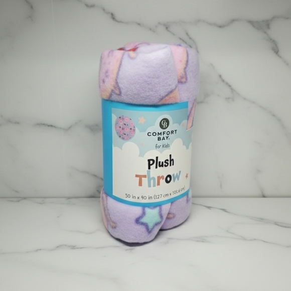 Comfort Bay Other - Comfort Bay Kids' Starry Plush Throw